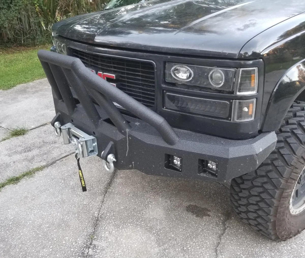1992-1994 Chevrolet Blazer Front Bumper