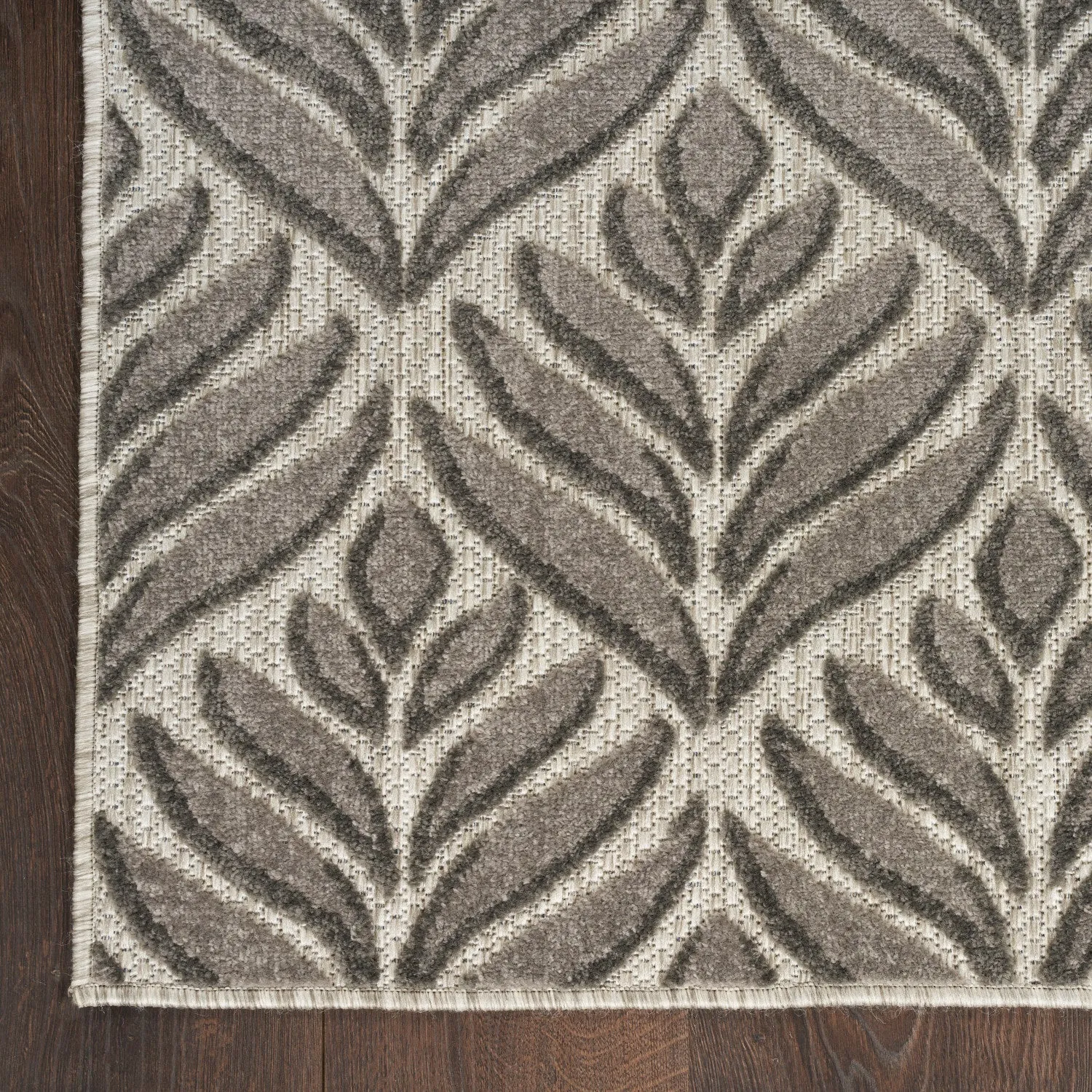 Aloha Charcoal Tropical Indoor/Outdoor Rug