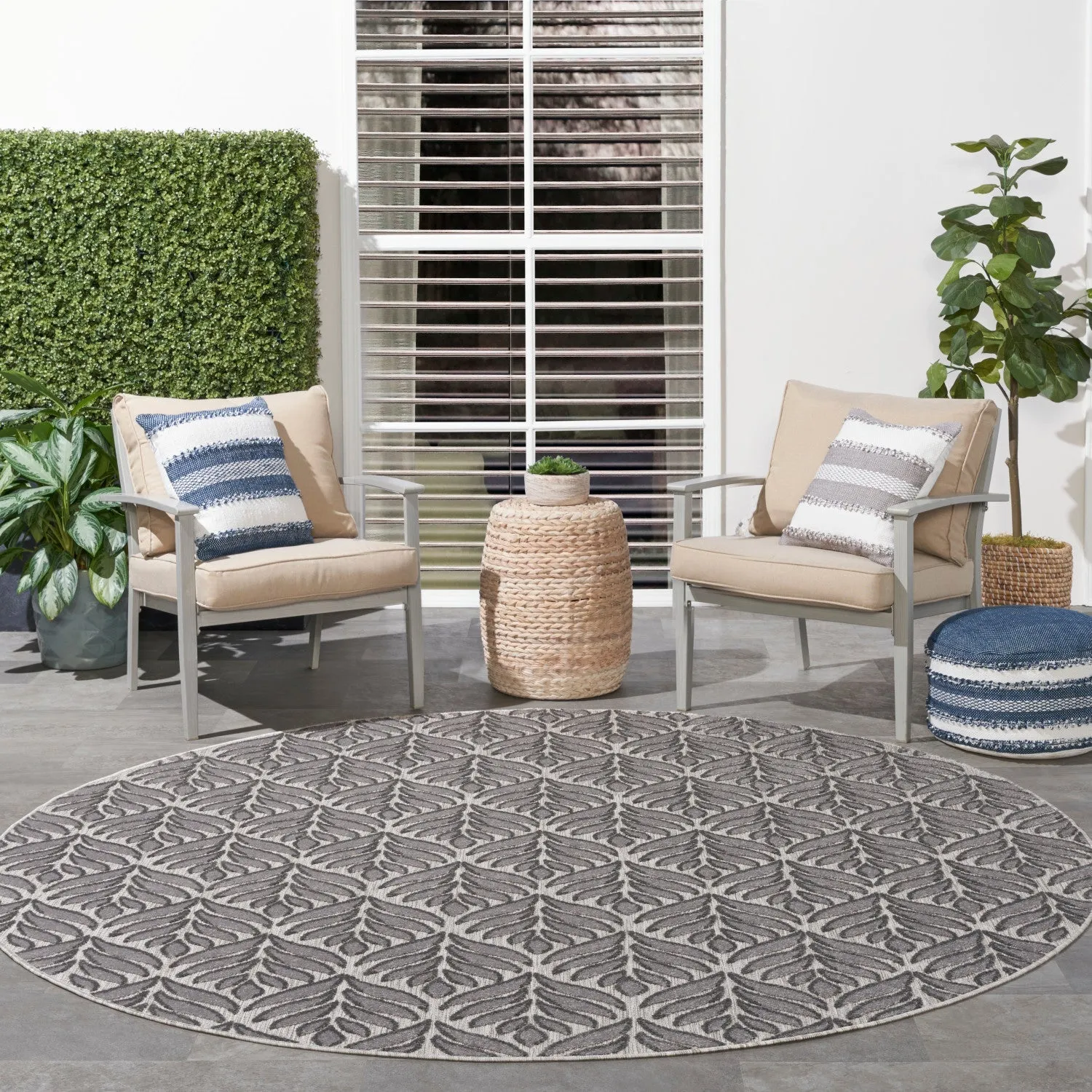 Aloha Charcoal Tropical Indoor/Outdoor Rug
