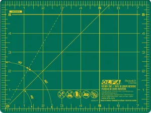 Olfa RM-6x8-01 6" x 8" Double Sided Rotary Mat (Green)