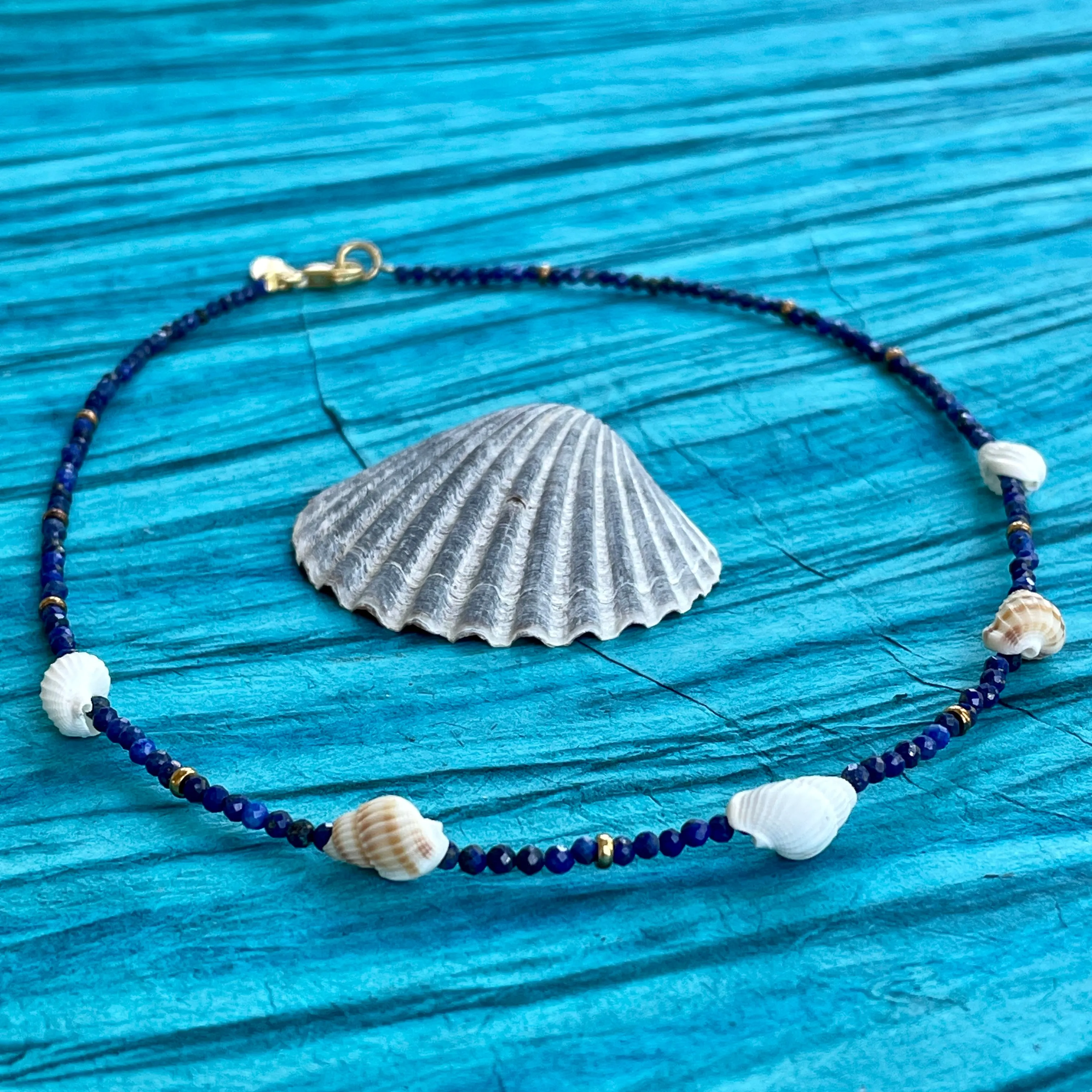 Seashell Weather Choker