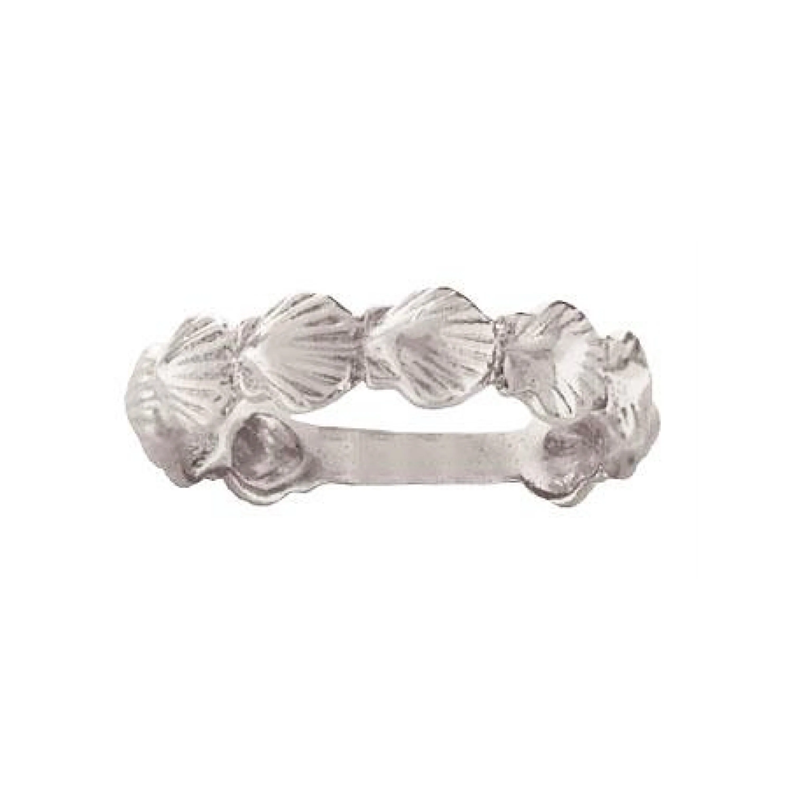 Tiny Scallop Band Ring