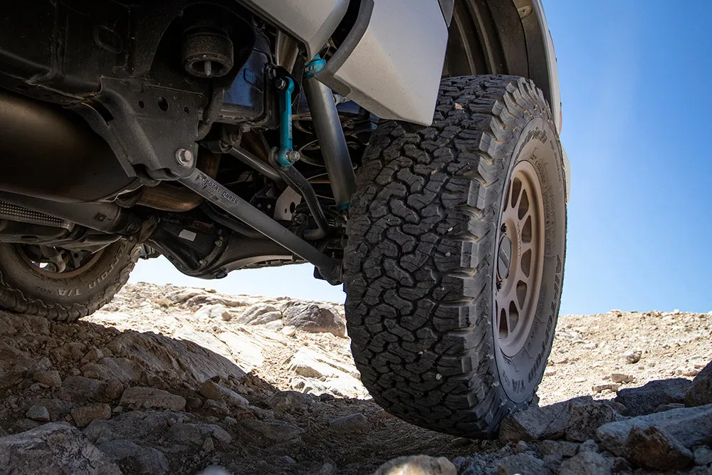 Total Chaos 2022  Tundra Rear Link Kit